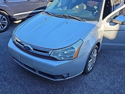 Used 2010 Ford Focus SEL