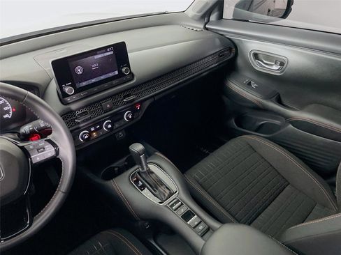 Used 2024 Honda HR-V Sport image 27