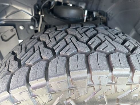 Used 2017 RAM 1500 Rebel w/ Luxury Group image 10