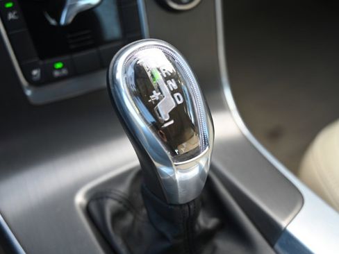 Used 2013 Volvo S60 T5 image 26