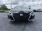 Used 2025 Nissan Altima 2.5 SV image 2
