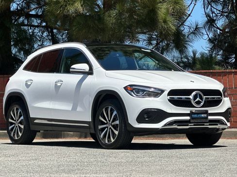 Certified 2023 Mercedes-Benz GLA 250 image 2