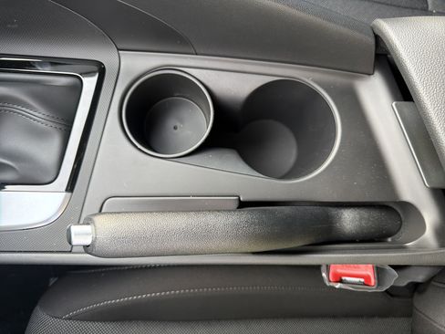 New 2026 Hyundai Elantra SE image 20