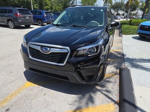 Used 2019 Subaru Forester Premium AWD/4WD image 2