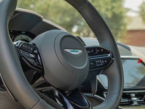 New 2025 Aston Martin DBX 707 image 24