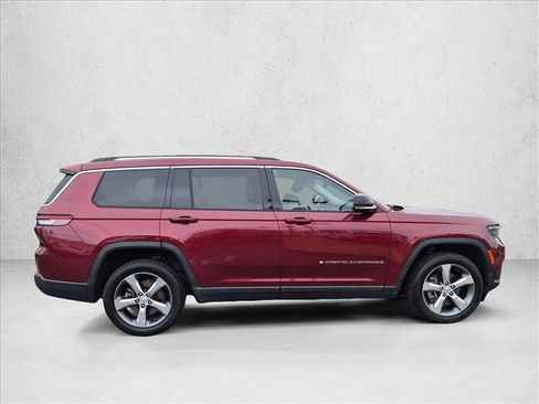 Used 2021 Jeep Grand Cherokee L Limited RWD image 4