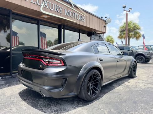Used 2022 Dodge Charger Scat Pack RWD image 14
