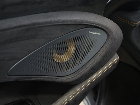 Used 2019 McLaren 600LT image 32