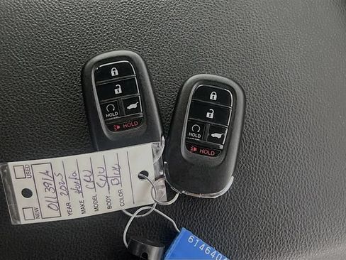 Used 2025 Honda CR-V Sport image 33