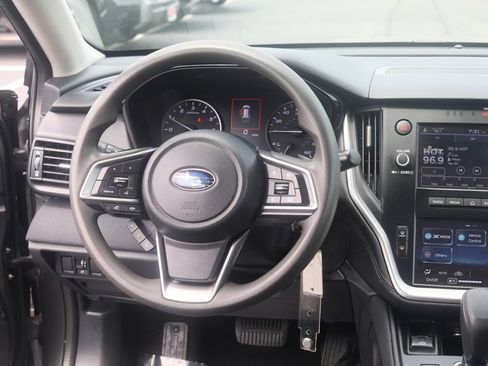 Used 2021 Subaru Outback AWD/4WD image 21