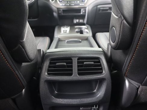 Used 2022 Honda Passport TrailSport image 37