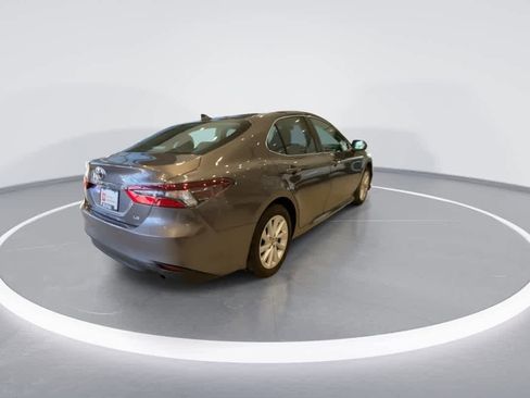 Used 2024 Toyota Camry LE image 8