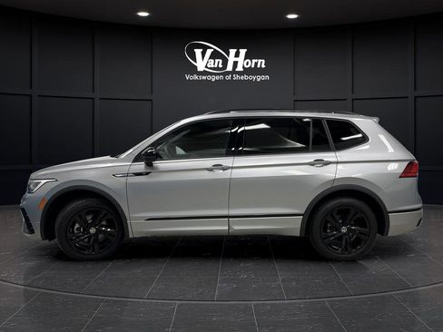 Used 2024 Volkswagen Tiguan SE R-Line image 12