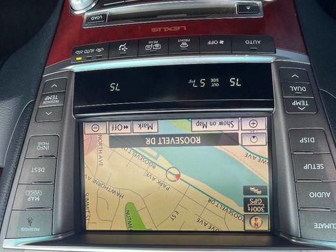 Used 2011 Lexus LS 460 AWD image 17