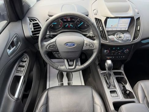 Used 2019 Ford Escape Titanium AWD/4WD image 13