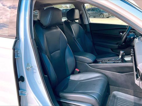 Used 2024 Honda Accord Touring image 9