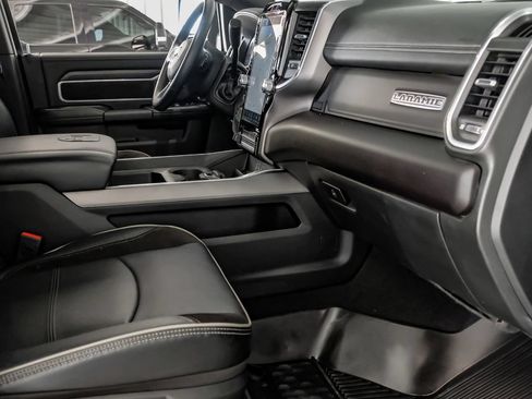 Used 2024 RAM 2500 Laramie w/ Night Edition AWD/4WD image 13