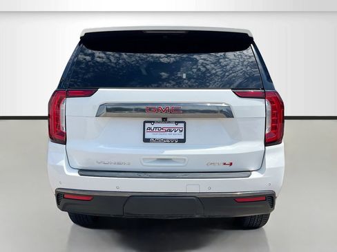 Used 2023 GMC Yukon AT4 w/ AT4 Premium Package AWD/4WD image 6
