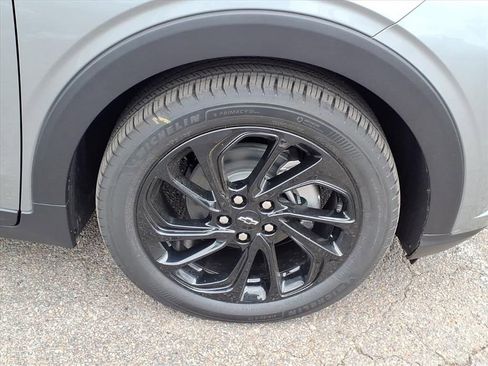 New 2027 Chevrolet Bolt RS w/ Technology Package FWD image 4