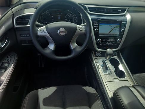 Used 2017 Nissan Murano S w/ Navigation Package FWD image 12