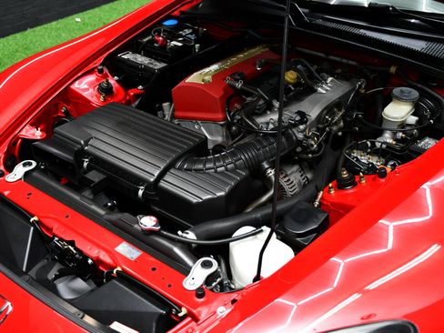 Used 2005 Honda S2000 image 14