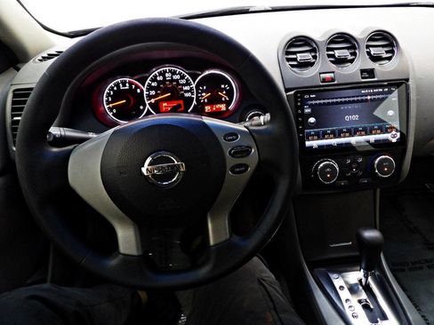 Used 2012 Nissan Altima 2.5 FWD image 16