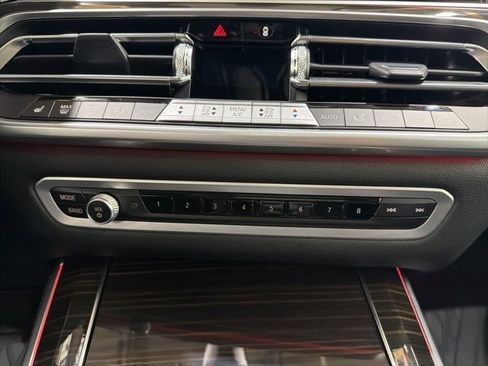 Certified 2023 BMW X5 xDrive40i w/ Premium Package AWD/4WD image 36