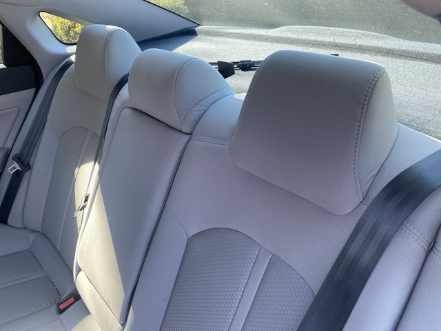 Used 2018 Hyundai Sonata SEL w/ Tech Package 02 FWD image 7