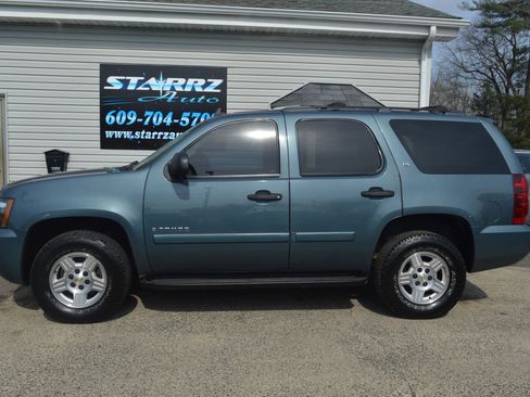 Used 2008 Chevrolet Tahoe LS image 2