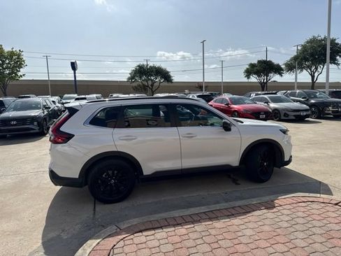 Used 2025 Honda CR-V Sport-L image 11