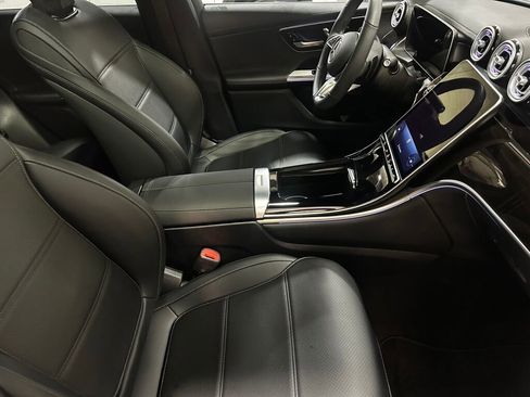 Certified 2025 Mercedes-Benz GLC 300 4MATIC image 28