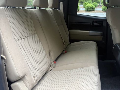 Used 2013 Toyota Tundra 4x4 Double Cab w/ SR5 Pkg image 41