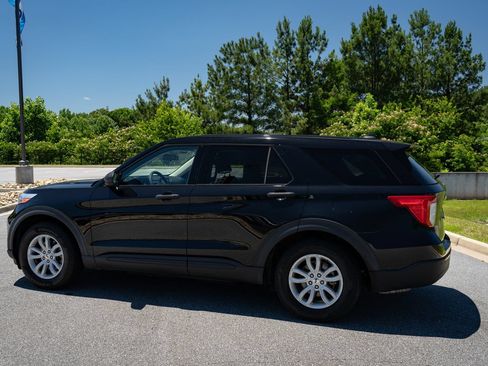 Used 2021 Ford Explorer 2WD w/ Class III Trailer Tow Package image 7