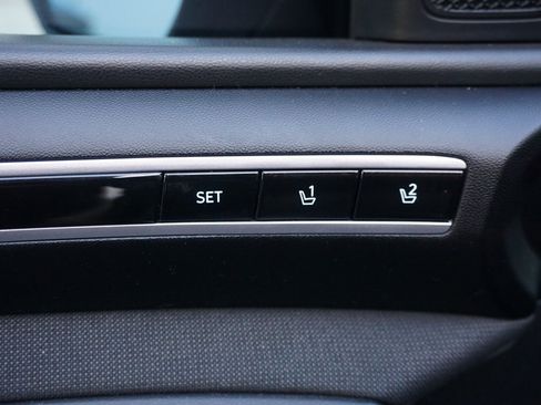 Used 2023 Hyundai Tucson Limited image 25