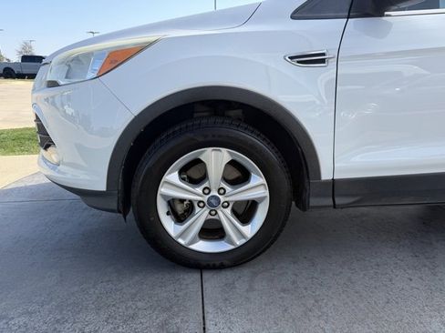 Used 2013 Ford Escape SE image 4