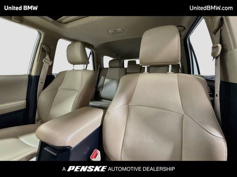 Used 2020 Toyota 4Runner SR5 Premium w/ Moonroof Package RWD image 5