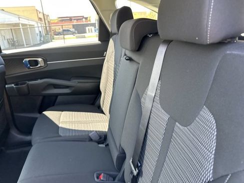 New 2026 Kia Sorento LX FWD image 16