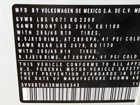 Used 2024 Volkswagen Tiguan SE R-Line AWD/4WD image 26