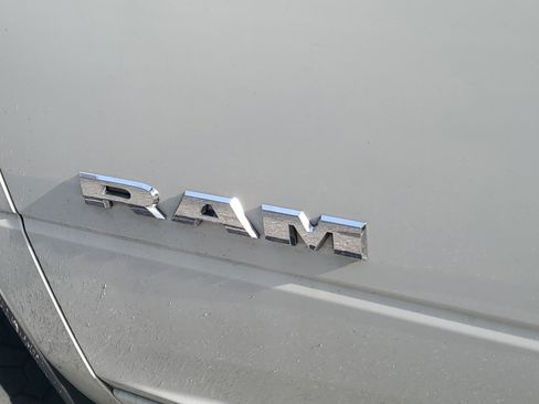 Used 2019 RAM 3500 Big Horn image 4