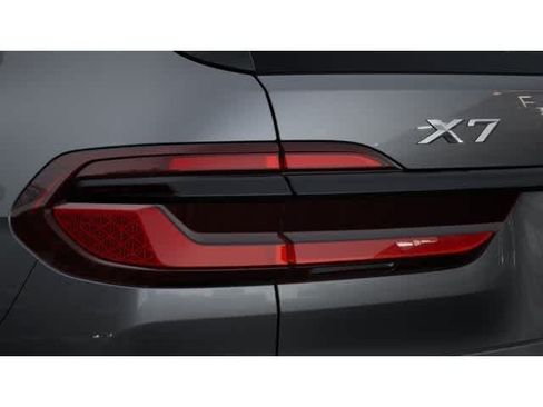 New 2027 BMW X7 xDrive40i AWD/4WD image 8