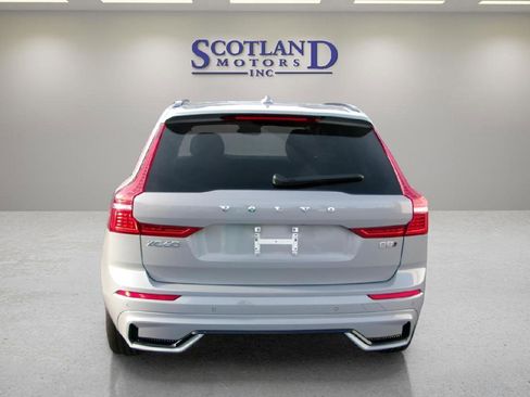 Used 2025 Volvo XC60 B5 Plus AWD/4WD image 7