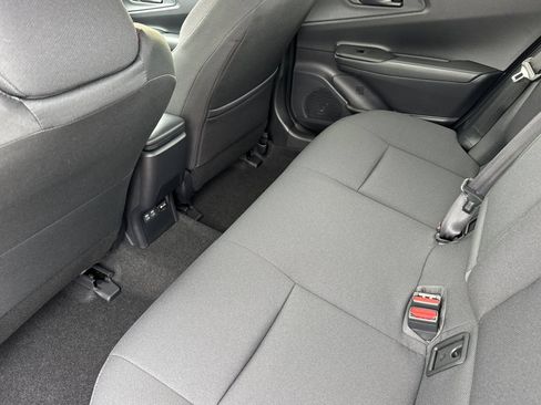 New 2026 Toyota Prius Plug-In Hybrid FWD image 13
