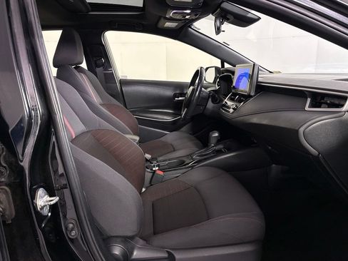 Used 2024 Toyota Corolla SE w/ SE Premium Package FWD image 39