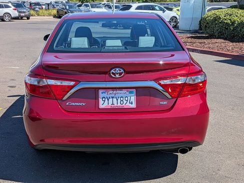 Used 2016 Toyota Camry SE FWD image 7