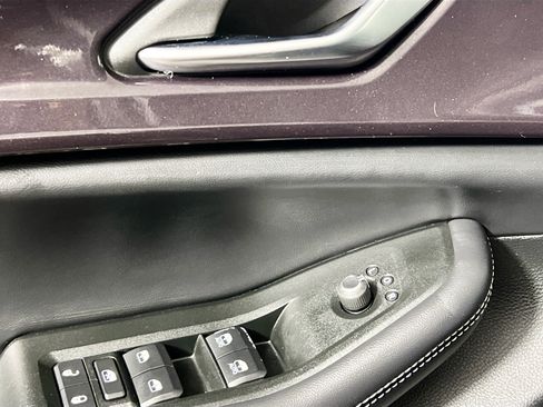 Used 2021 Jeep Grand Cherokee L Laredo image 16