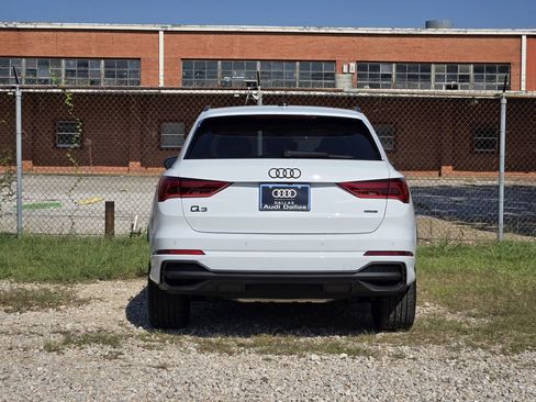 New 2025 Audi Q3 2.0T Premium Plus image 7
