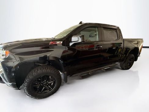 Used 2021 Chevrolet Silverado 1500 LT Trail Boss AWD/4WD image 9