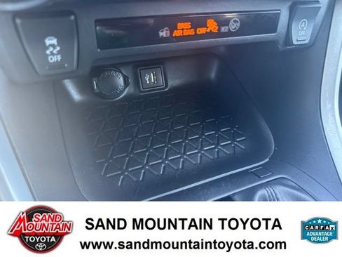 Used 2024 Toyota RAV4 LE FWD image 20