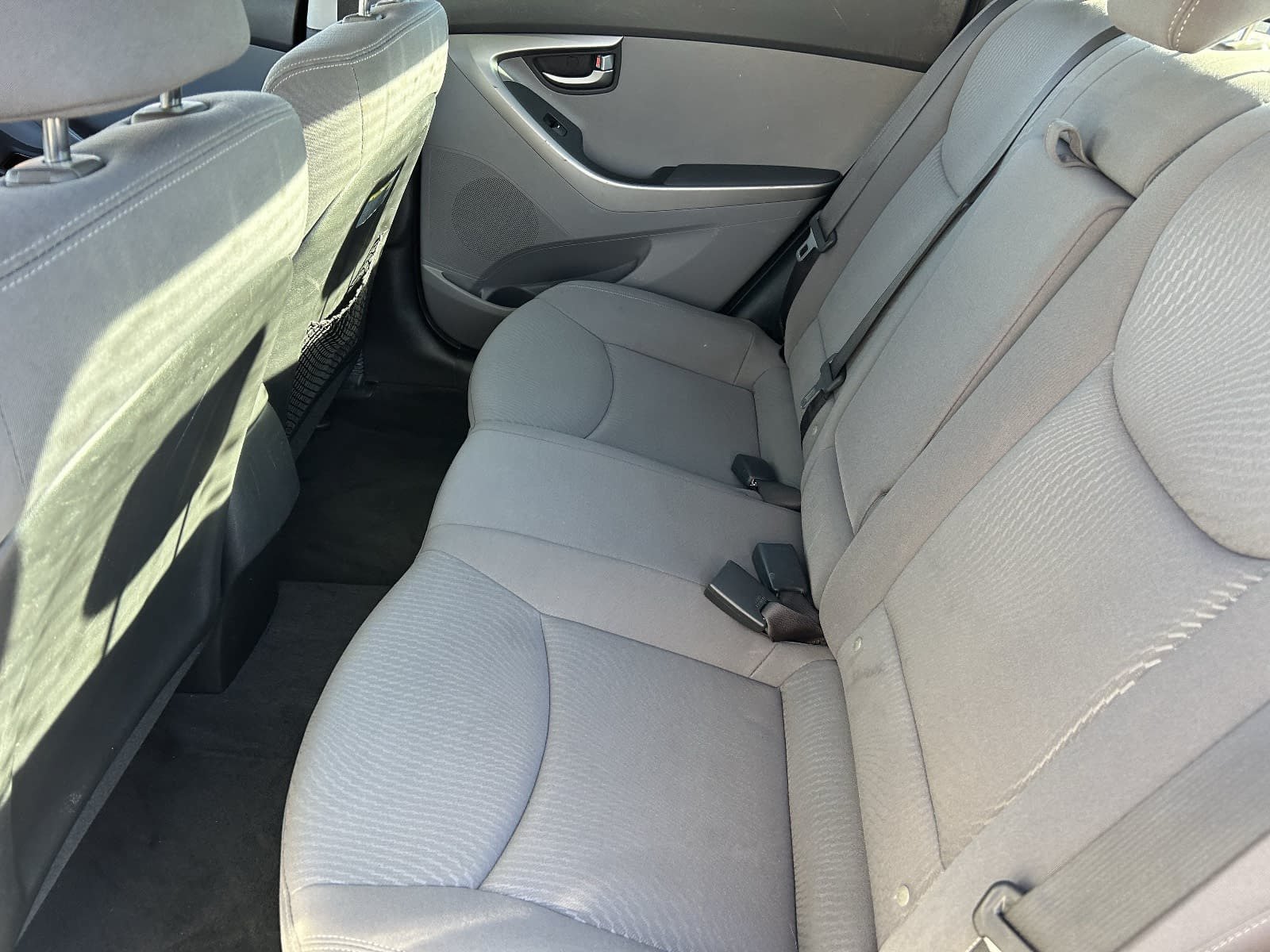 Used 2015 Hyundai Elantra SE FWD image 20