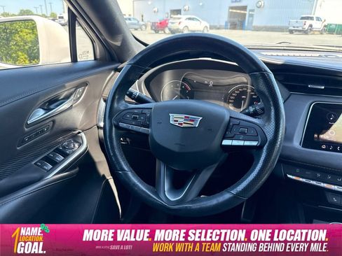 Used 2020 Cadillac XT4 Sport AWD/4WD image 15